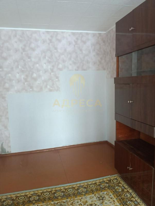 Продается трехкомнатная квартира!📍 Расположение: Удобный первый этаж. - Оренбург