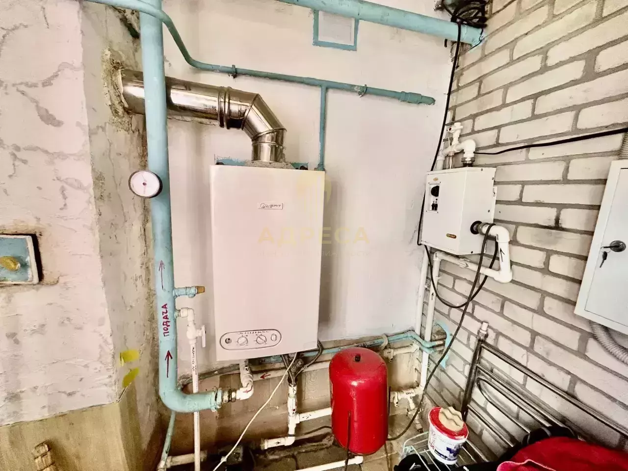 Продается шикарный двухэтажный дом  мансардного типа. - Оренбург