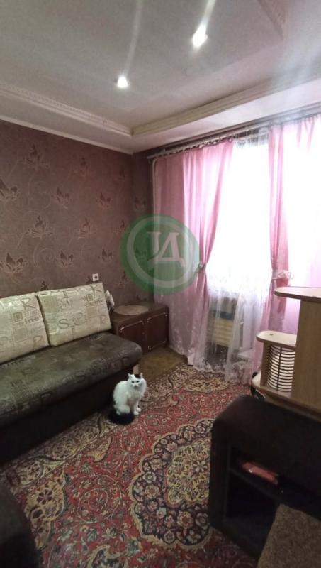 Продам 3-х комнатную квартиру улучшенной планировки по ул. - Орск