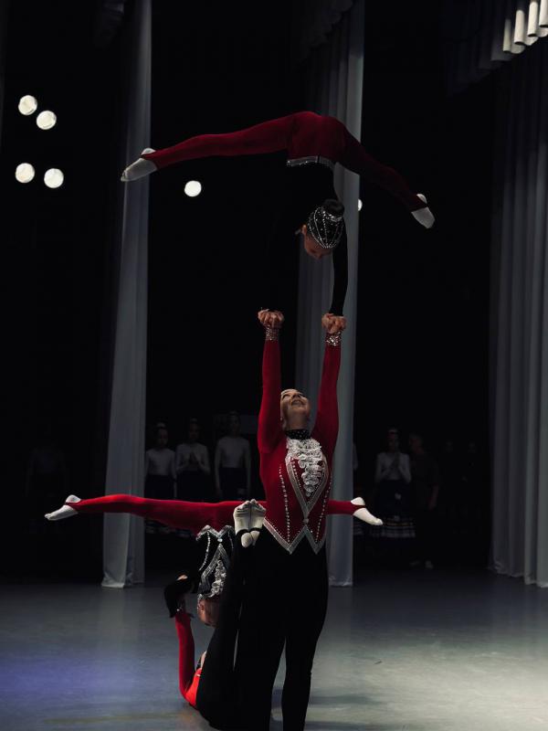 🎪 Сделайте ваше торжество незабываемым с цирковыми артистами! 🎉

Хотите добавить волшебства и ярки - 