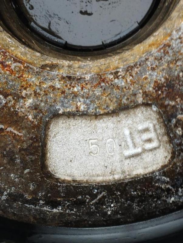 Продам комплект литых дисков 4 штуки р 15 стояли на лада Весте подходят на Ларгус . - Орск