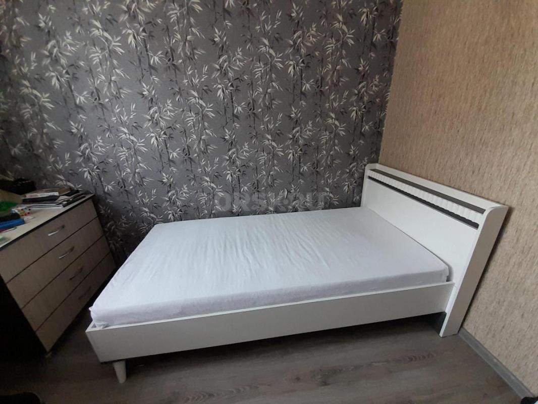 Продам современную кровать длина 204см, ширина 93см с матрасом и защитным водонепроницаемым чехлом, - Орск