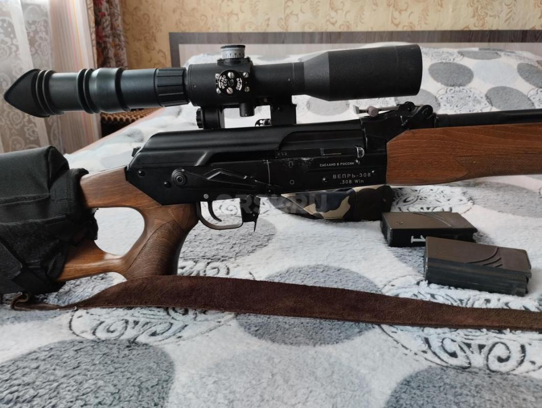 Продам охотничий карабин СОК-95, кл. 7.62/51 длина ствола 700 мм, оптика ВОМЗ 8/42 , постоянный, нас - Орск