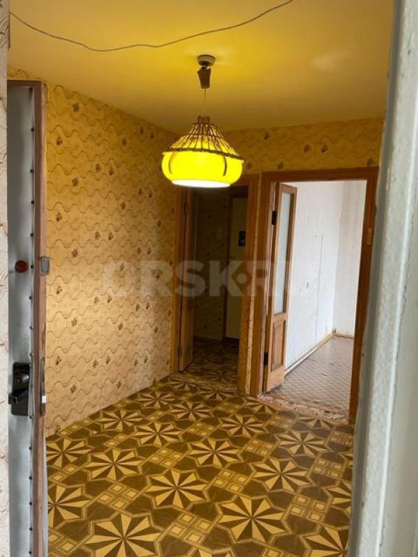 Сдам светлую и уютную 3-х комнатную квартиру в самом лучшем р-не. улучшенной планировки 63 кв. - Орск