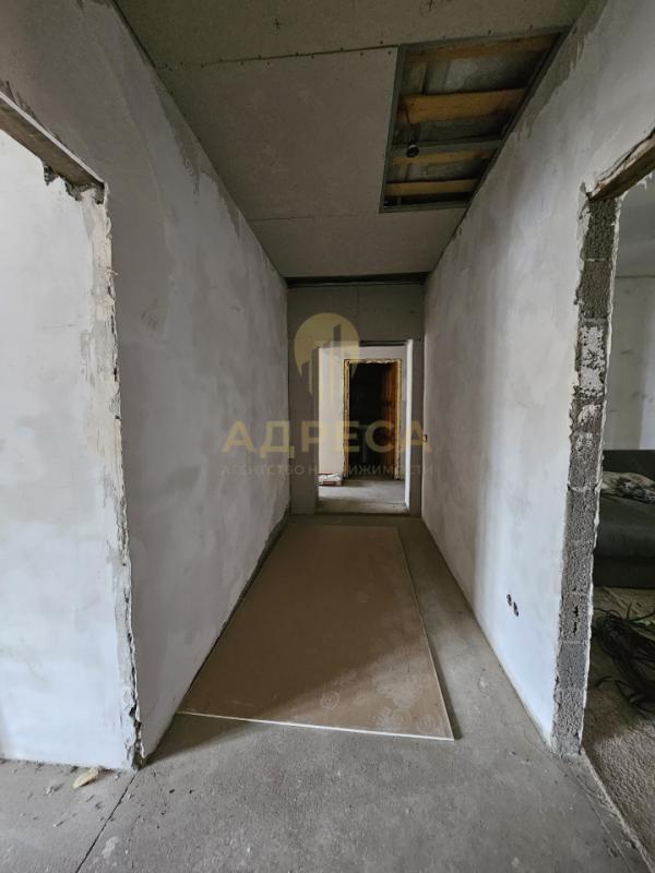 Дом в п. - Ленина