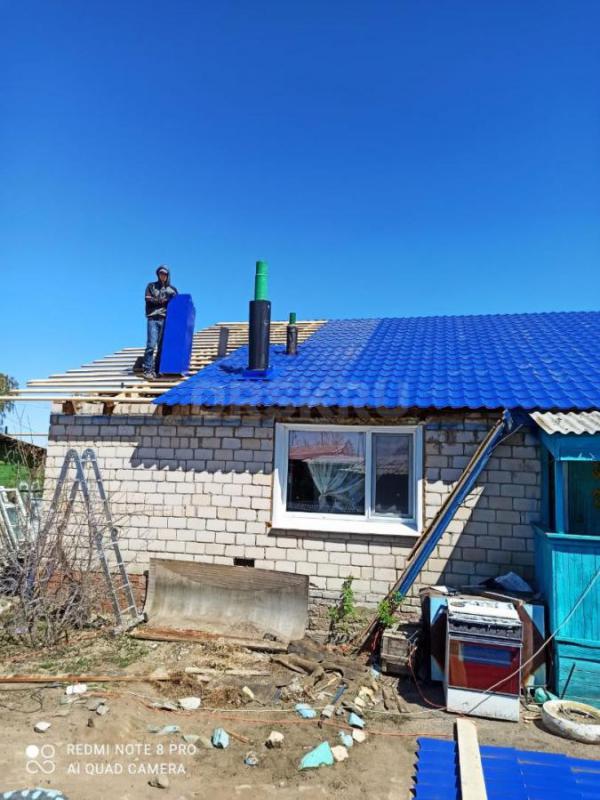 Бригада опытных строителей качественно и быстро выполнят:
Ремонт кровель, устранение протечек. - Орск