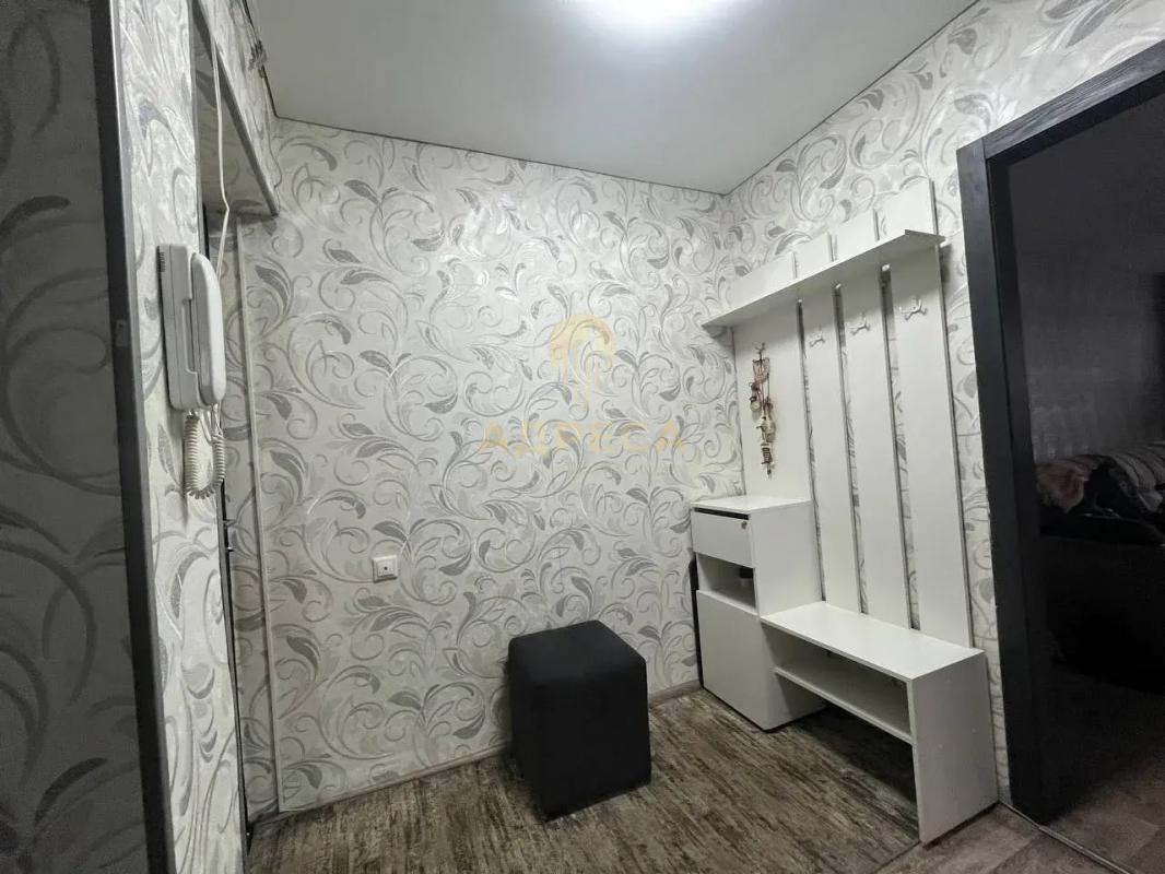 Продается  просторная и светлая 3-комнатная квартира в районе с развитой инфраструктурой. - Оренбург