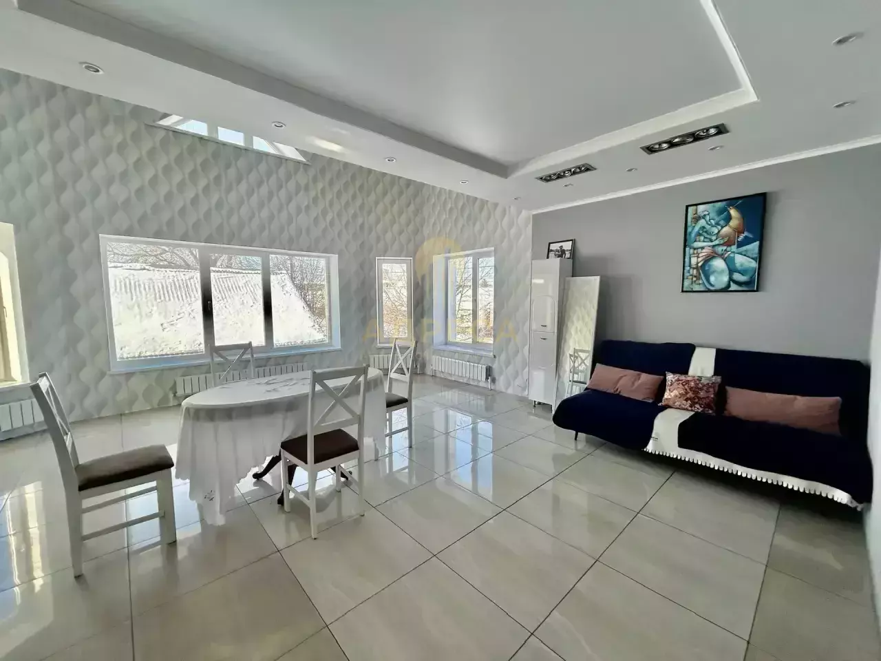 Продается шикарный двухэтажный дом  мансардного типа. - Оренбург