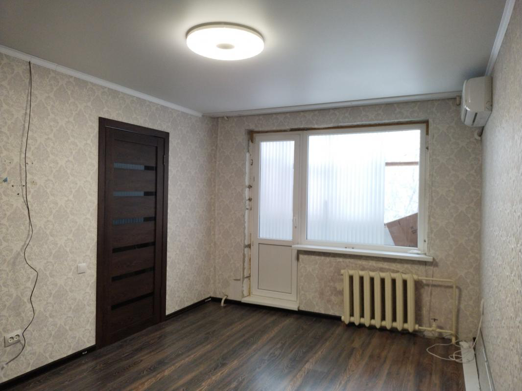 Продаётся уютная трехкомнатная квартира площадью 46.2 квадратных метров на втором этаже пятиэтажного - Новотроицк