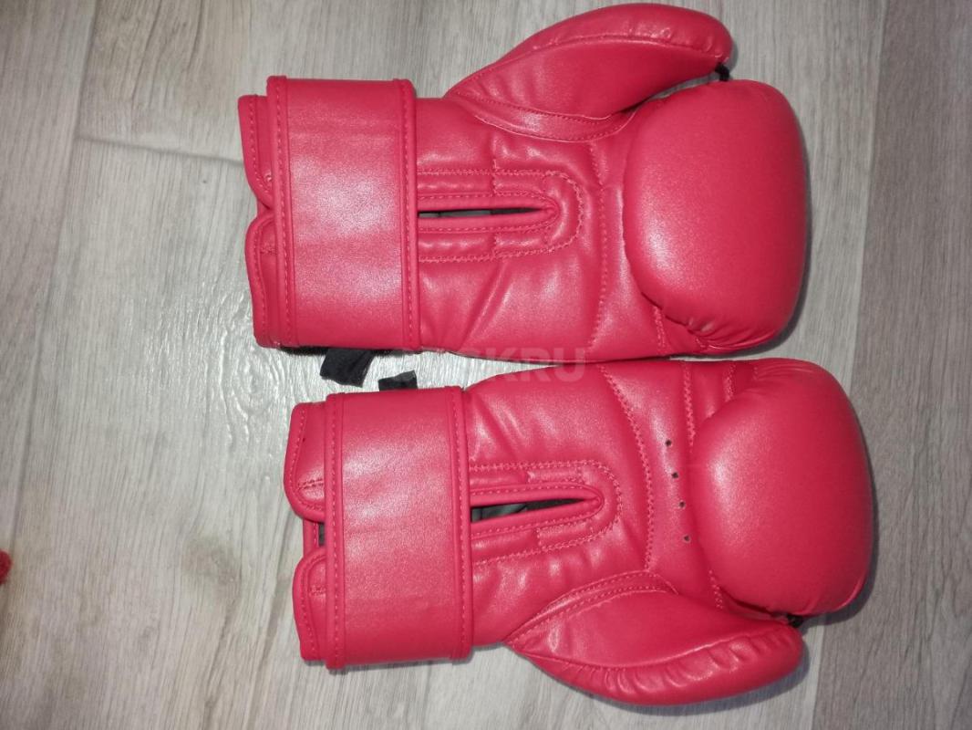 Продаем совершенно новые боксерские перчатки BoyBo Basic 4 oz, они изготовлены из износостойкой иску - Орск