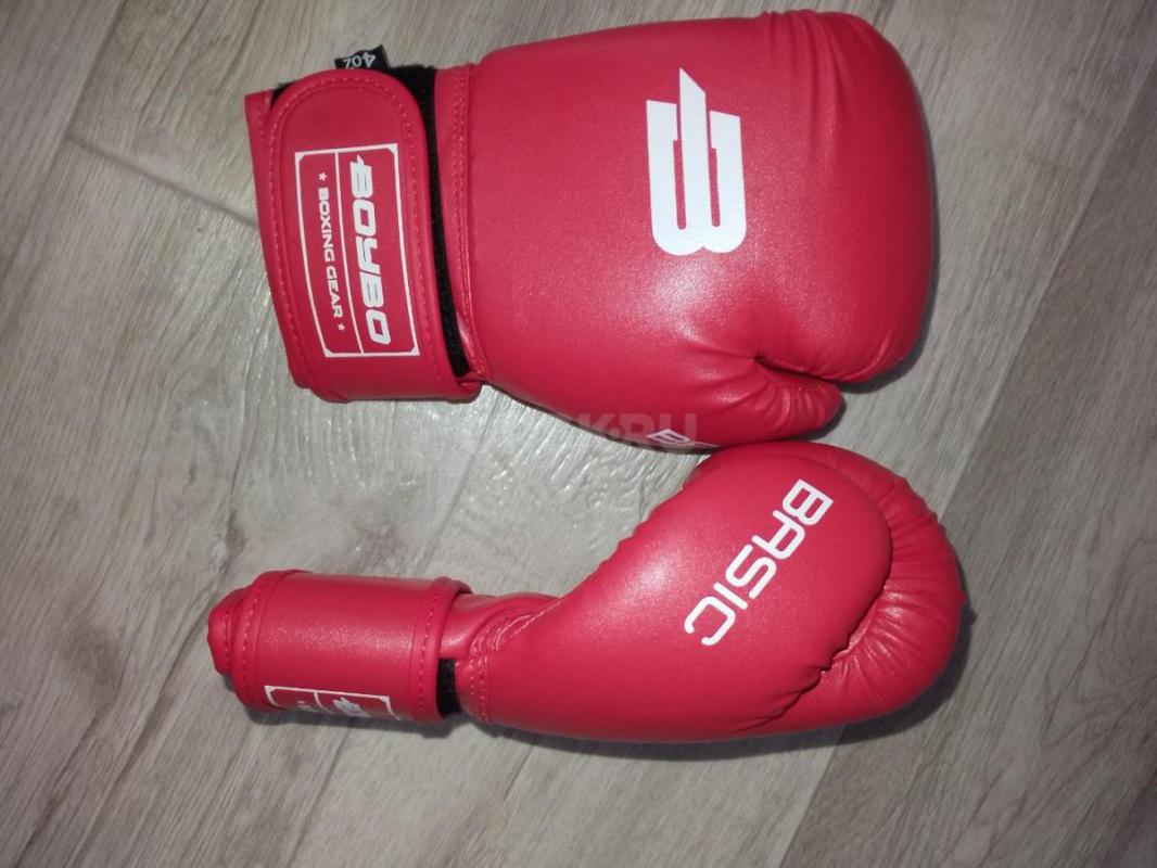 Продаем совершенно новые боксерские перчатки BoyBo Basic 4 oz, они изготовлены из износостойкой иску - Орск