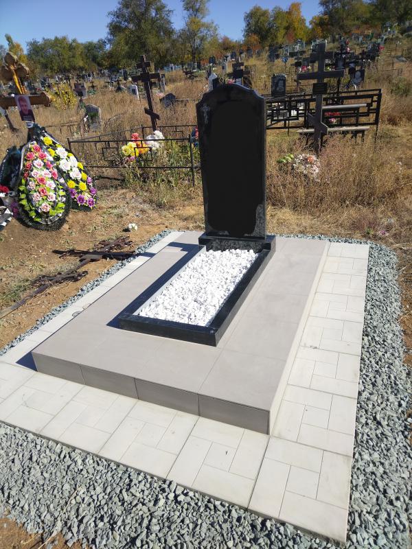 Благоустройство мест захоронений. - 