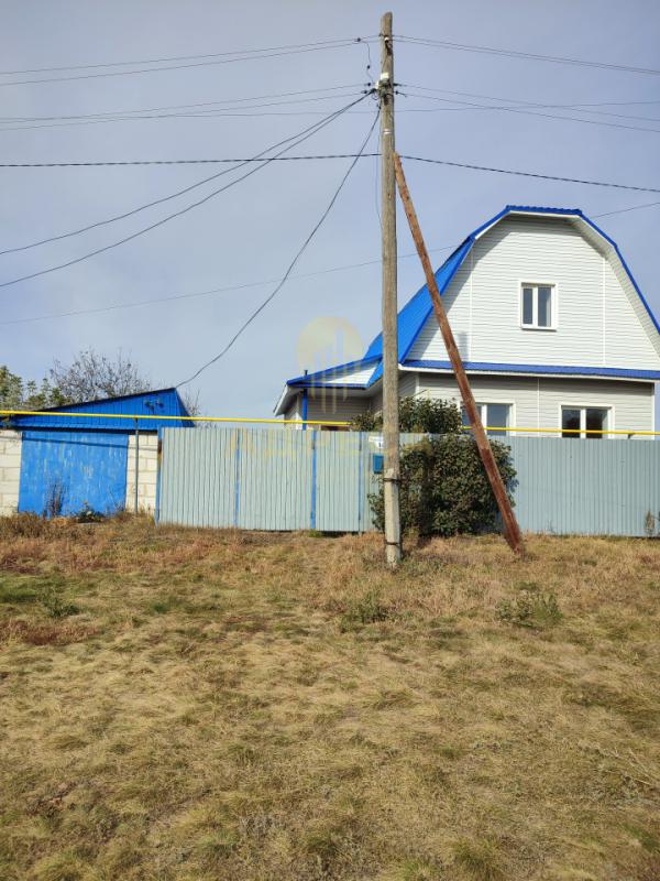 Продаётся новый двухэтажный дом площадью 96,6 квадратных метровв Сакмарском районе на участке 12 сот - Украинка