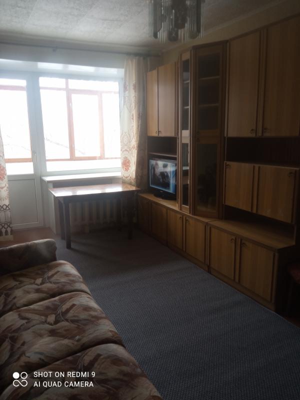 Сдается 2 комнатная квартира, Советская 67, 3 этаж (район пл. - Новотроицк