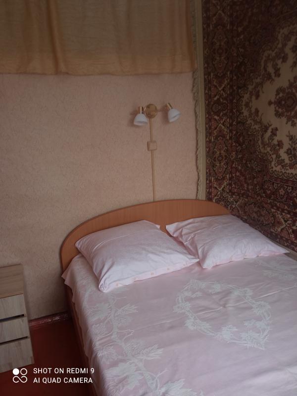 Сдается 2 комнатная квартира, Советская 67, 3 этаж (район пл. - Новотроицк