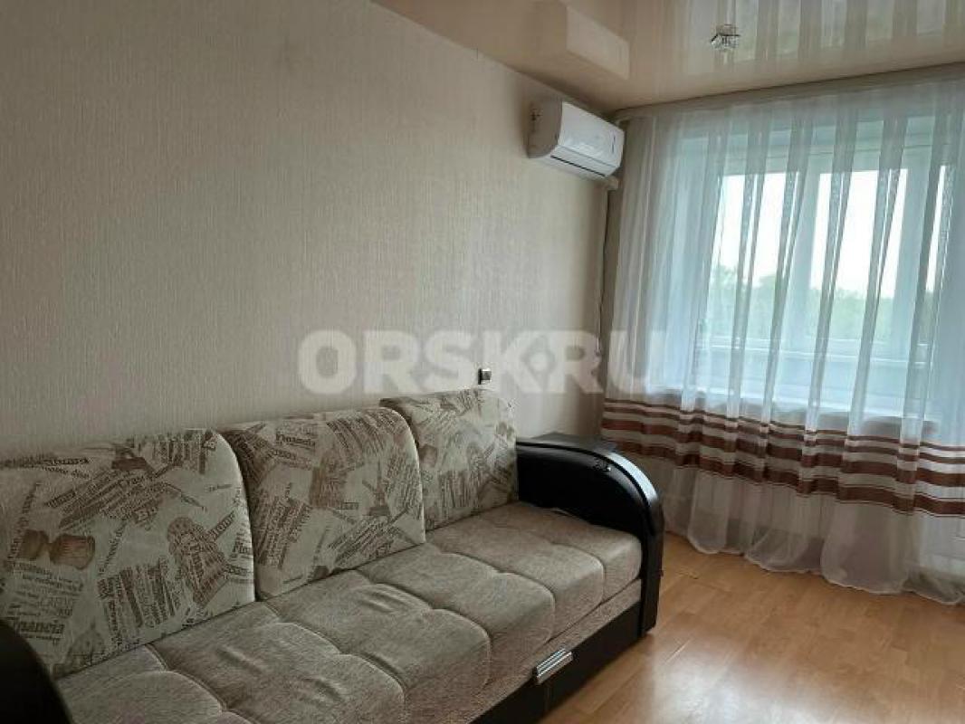 Сдам 1 комнатную квартиру с мебелью и техникой на ул. - Орск