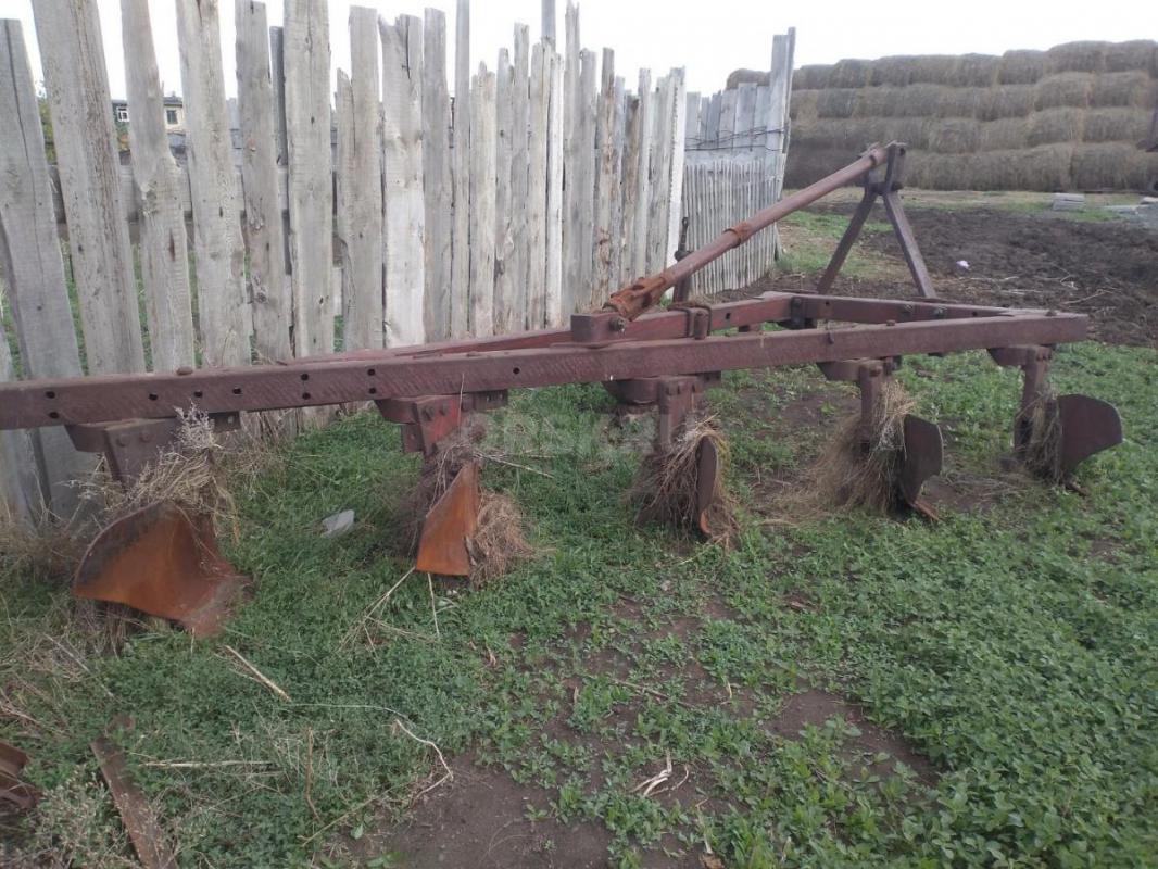 Продам плуг на Т150. - Орск