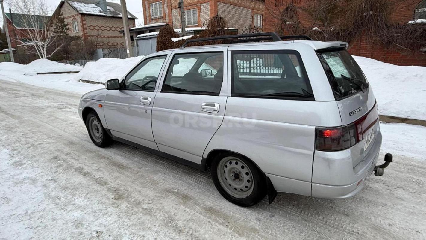 Продам ваз 21111 в хорошем состоянии для своих лет 
Двигатель 16кл
Салон чистый опрятный 
Централ - Орск