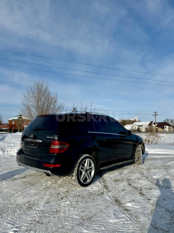 В ПРОДАЖЕ Mercedes-Benz ML 350 2012 года. - Орск