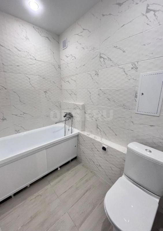 Продается светлая уютная   2-х комнатная квартира  по адресу улица Комарова дом 20
Квартира располо - Орск