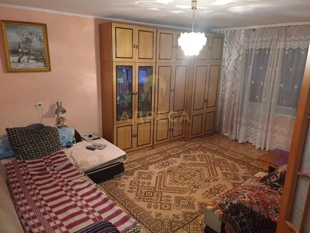 Продается просторная 2х комнатная квартира! - Оренбург