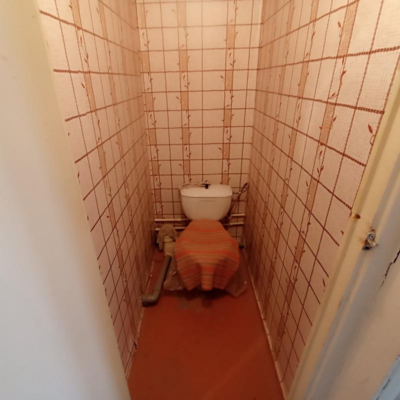 Продаю 1-комнатную улучшенную в экологически чистом районе,  с видом на горы, в квартире требуется р - Новотроицк