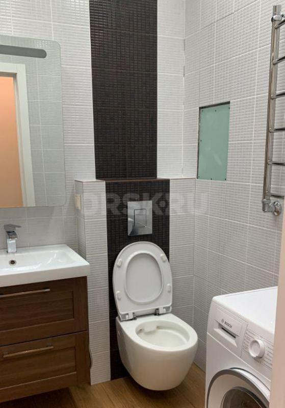 Просторная квартира Краматорская улица, 2а в центре, длительный или короткий срок. - Орск