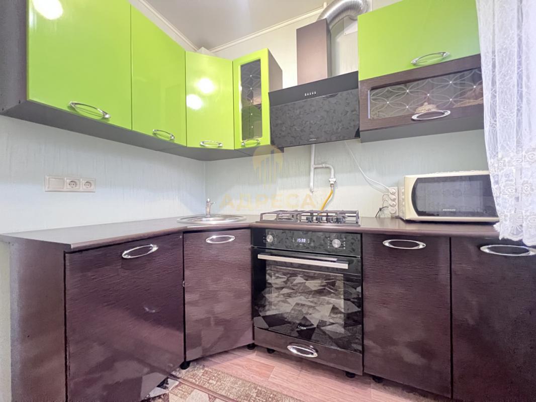 Продаётся просторная 3-х комнатная квартира на 1 этаже 5-ти этажного дома - РОМАШКА!!! - Оренбург