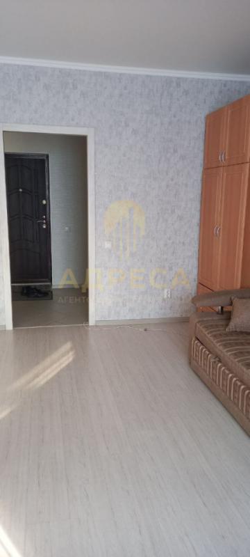 Сдаётся однокомнатная квартира с мебелью и техникой, с хорошим ремонтом. - Оренбург