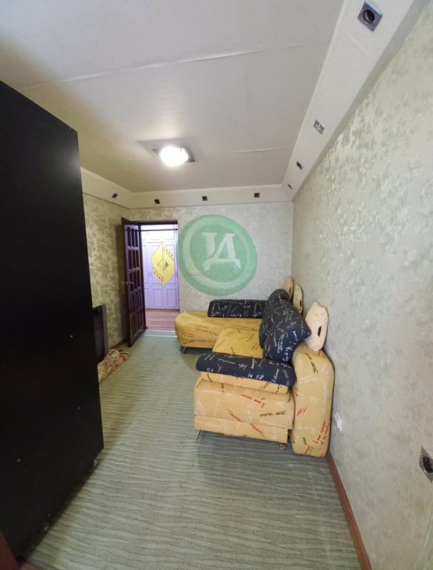 Продам 3-х комнатную квартиру по адресу: ул. - Орск