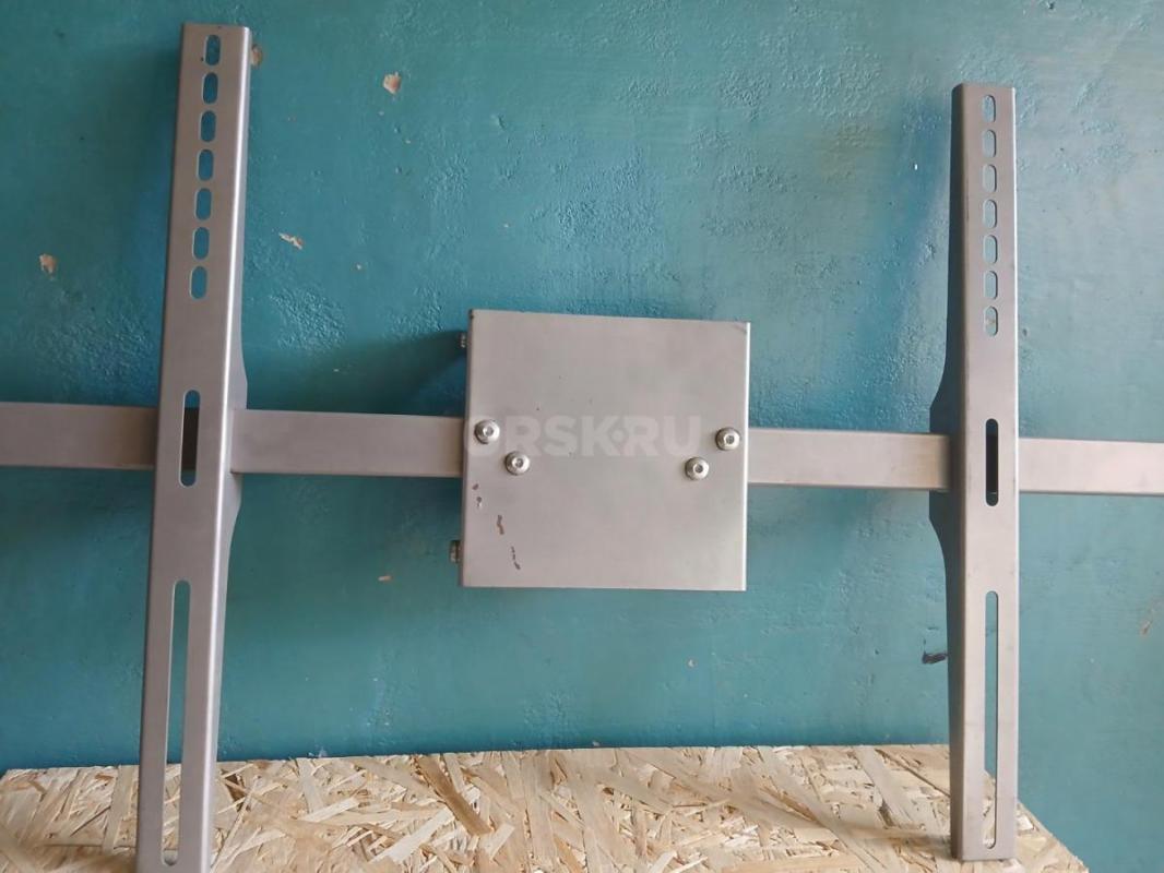 б/у панель плазменная "DAEWOO, диагональ 42", в рабочем состоянии, пульт, кронштей - Орск