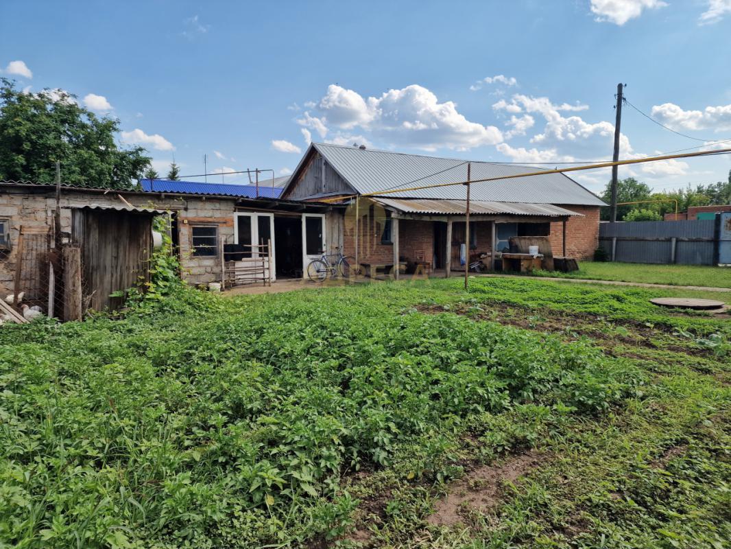 Продаётся дом с земельным участком, всё в собственности, по документам квартира ,общей площадью 75,9 - Краснохолм