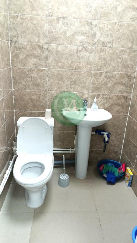 Продам магазин-пекарню в Адамовке на улице Советская д.97. - Адамовка