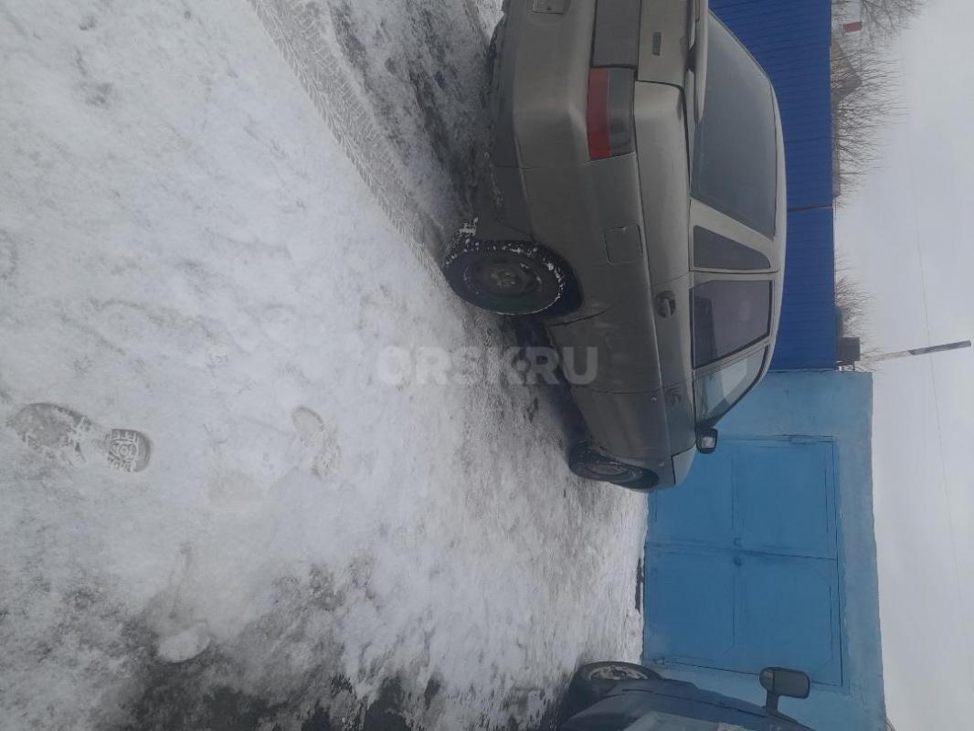 Продам ваз 2110 стаканы лонжероны целые пороги гнилые внешне на 3ку по технической части все хорошо - Орск