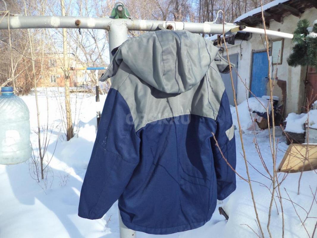 Куртка тёплая жд. с капюшоном бу. 1000р. - Орск