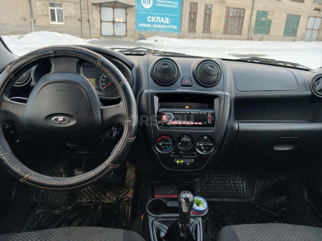 Лада Гранта  2013 год в отличном состоянии. - Орск