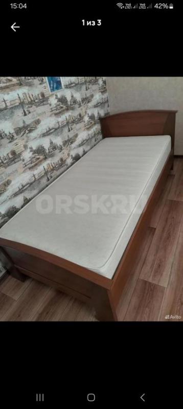 Новая кровать односпальная  90*200 с новым матрасом от Виколь с ортопедическим основанием,  всё  нов - Орск