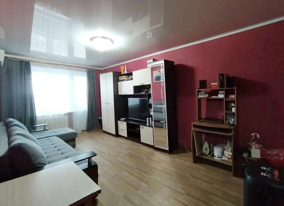 ПРОДАËТСЯ 3-Х КОМНАТНАЯ КВАРТИРА, (ПО ТИПУ 45-КА) НА 5 ЭТАЖЕ, 5-ТИ ЭТАЖНОГО ДОМА. - Новотроицк