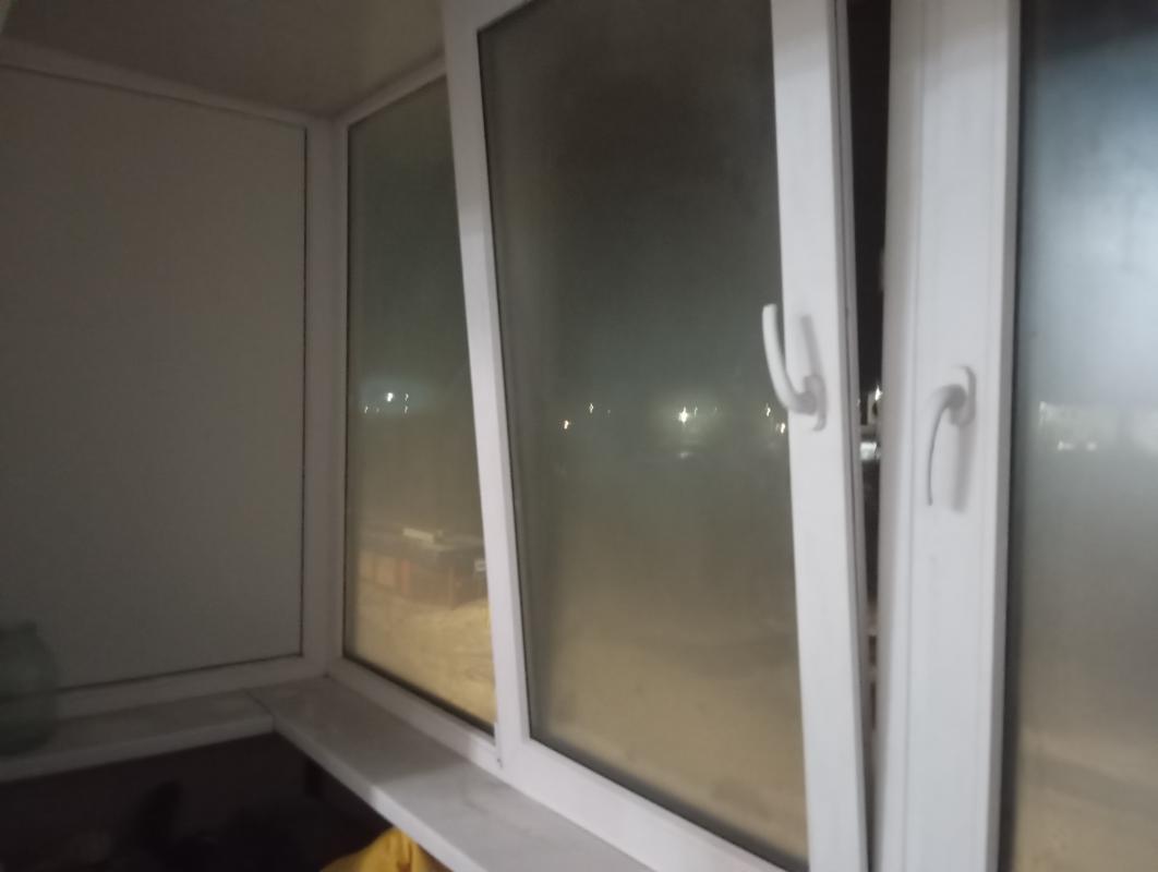 Продается 2- х комнатная квартира, улица Молодежная д.53 расположена на 4 этаже,угловая. - 