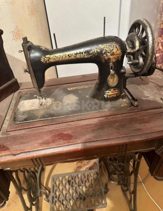 Швейная машинка Зингер 

Самовывоз, район комсомольской. - Орск
