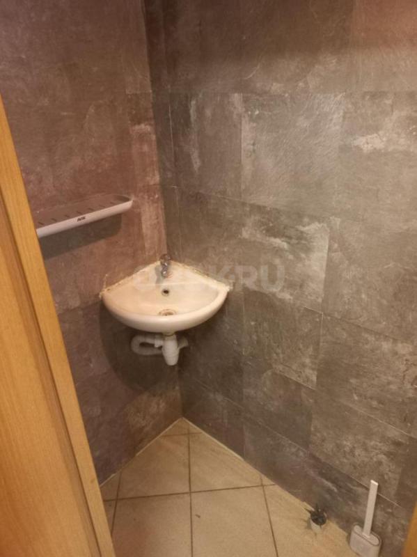 Сдам в аренду коммерческое помещение 43.9 м2 под магазин непродовольственных товаров или офис. - Орск