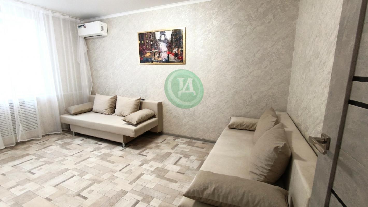 Продам квартиру в развитом районе города Орска, дом МЖК 1992 года постройки. - Орск