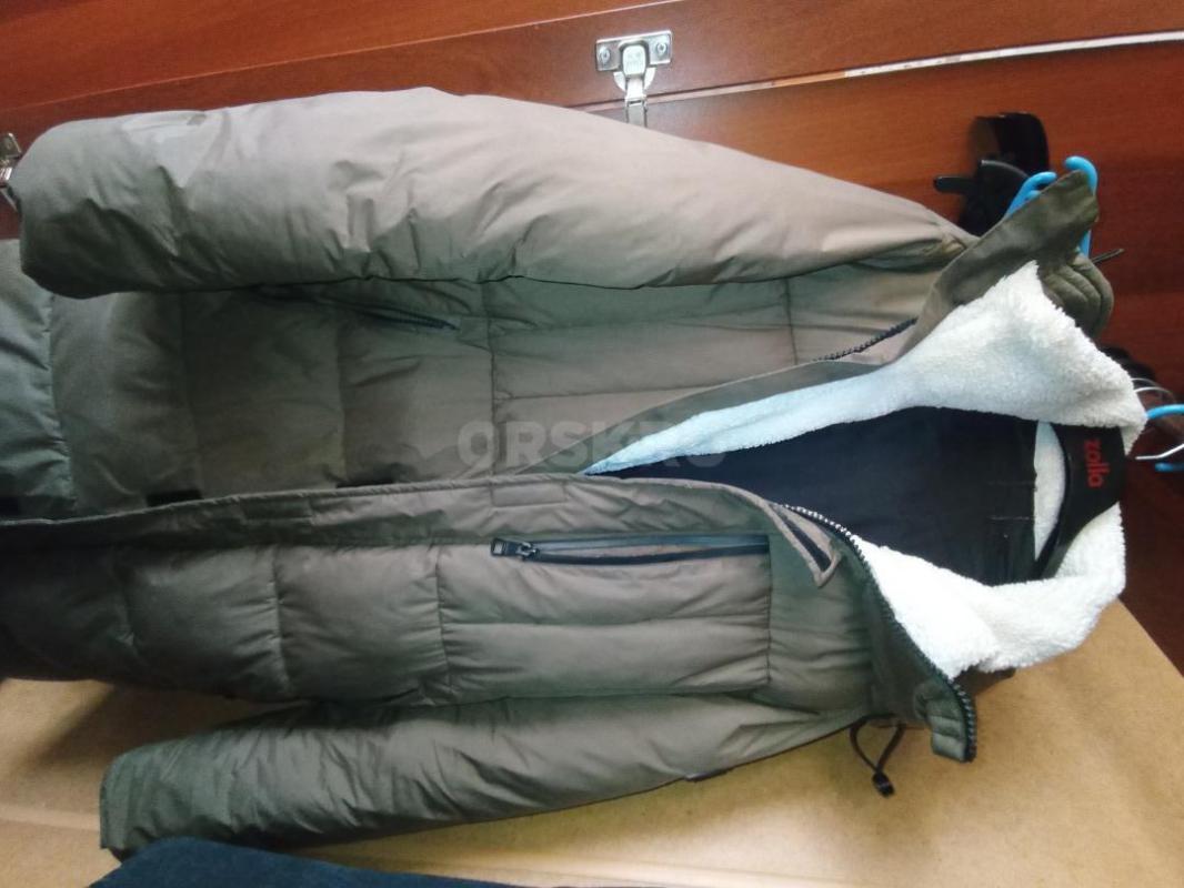 Пуховик и джинсовая куртка 
50-52 размер отличное состояние - Орск