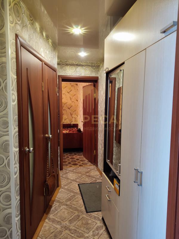 🏢 Продается двухкомнатная квартира в поселке "Красный Коммунар"! 🌟📏 Площадь: 43 кв. - Красный Коммунар