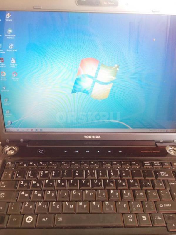 Продам ноутбук Тошиба экран 15,  вай фай, блютуз, камера, 4 USB порта, дополнительный выход HDMI, ка - Орск