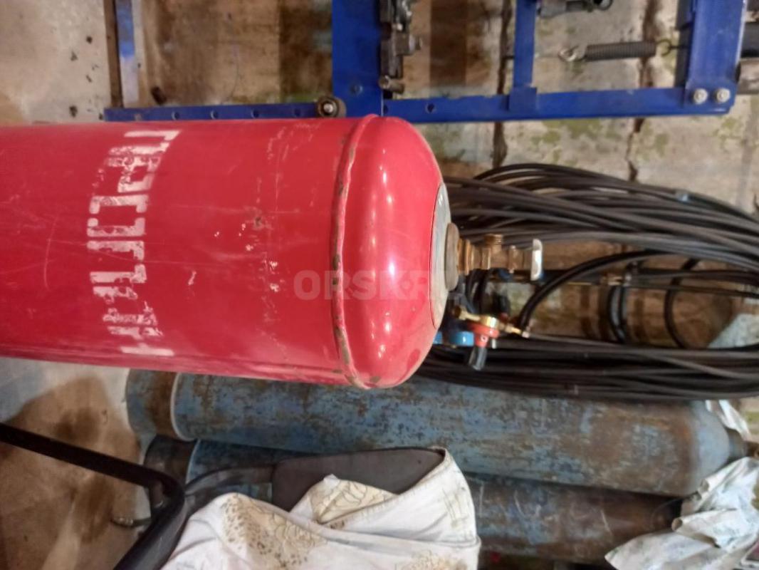 Продам кислородные и пропановые баллоны - Орск