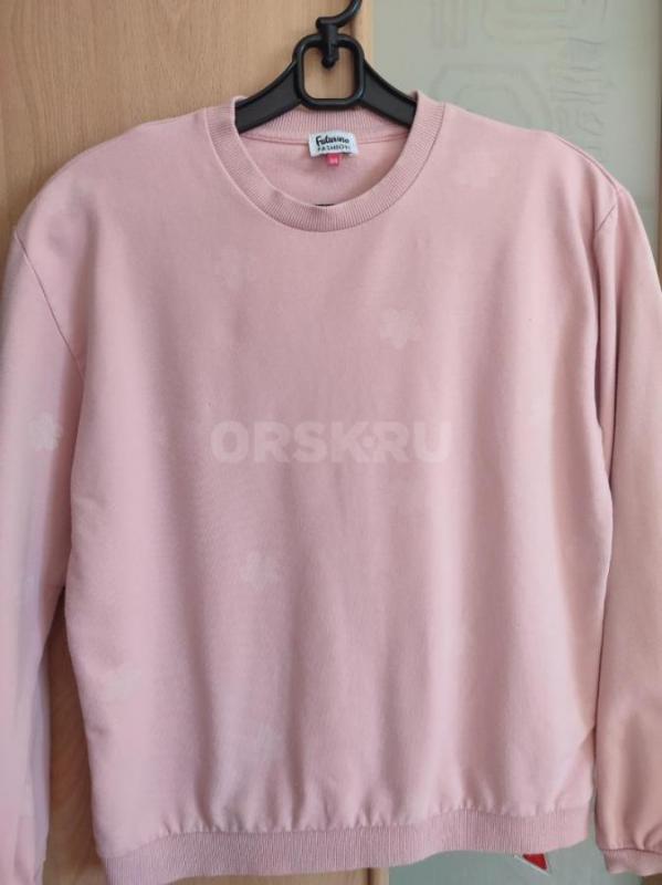 Продам свитера (состояние новых),
Размер 42-46. - Орск