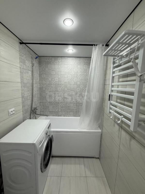 Продается однокомнатная квартира на третьем этаже по адресу Волкова 3. - Орск