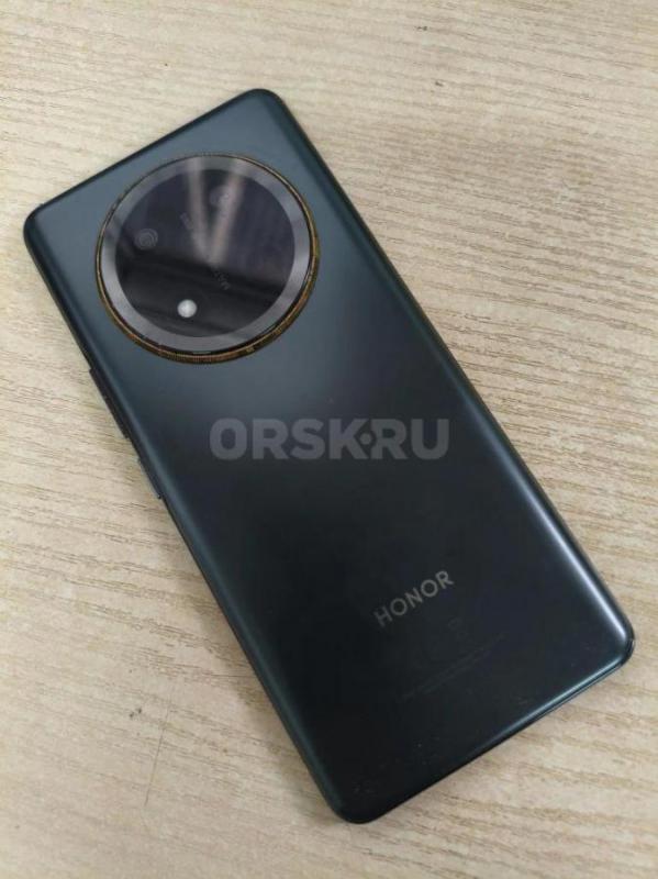 Смартфон honor x9c 8/256 в идеальном состоянии. - Орск
