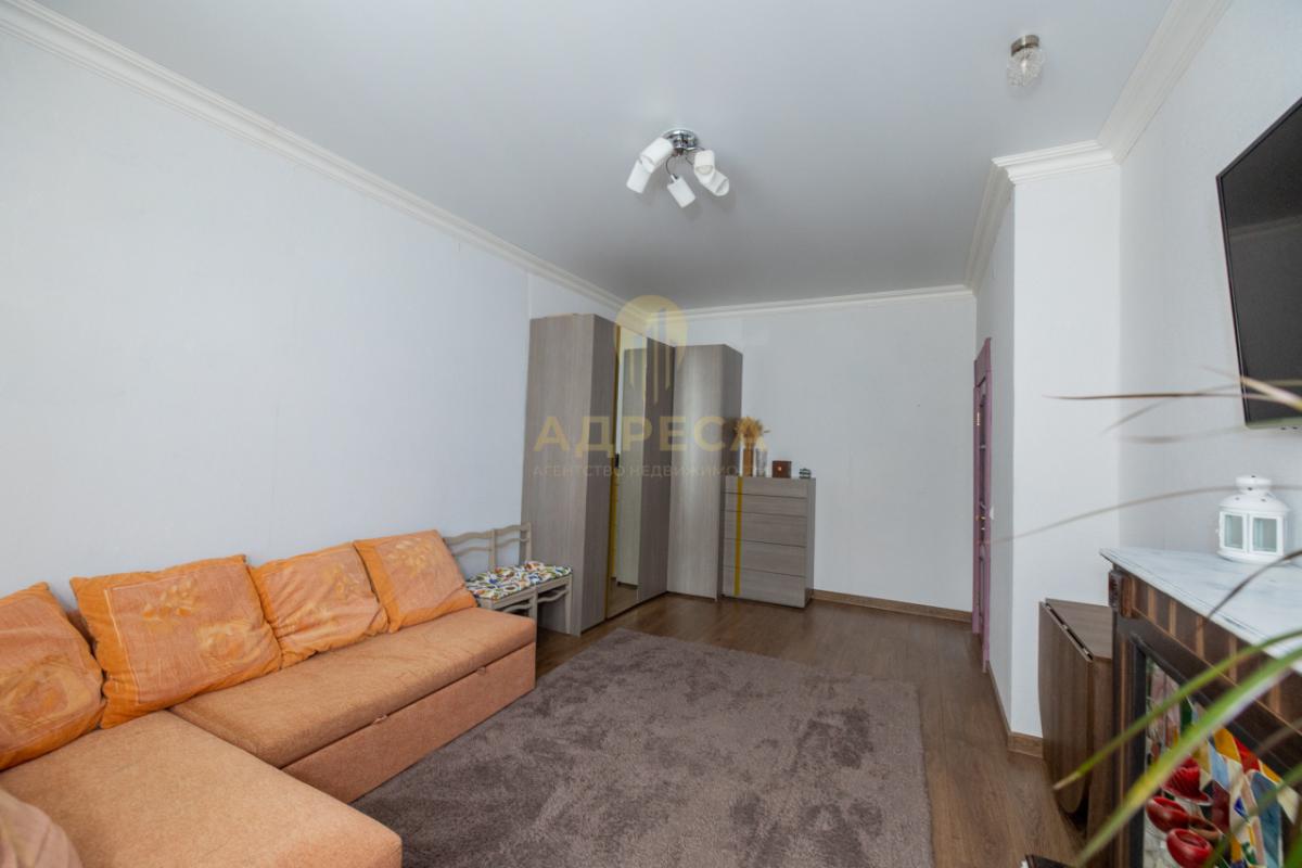 КВAРТИPA C РЕМОHТOМ, C МЕБEЛЬЮ И TЕХHИKOЙ. - Пригородный